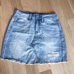 light wash denim skirt